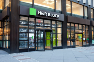 When to Hire an Accountant HR Block