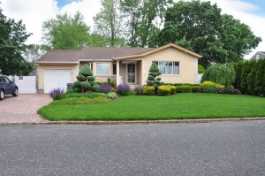 middle class income america house