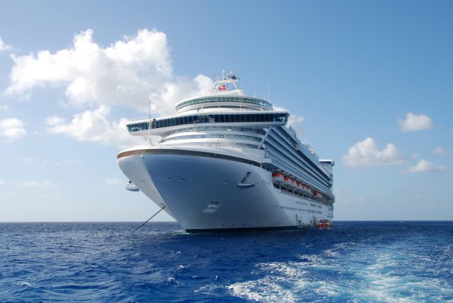 How to apply for cruise ship jobs