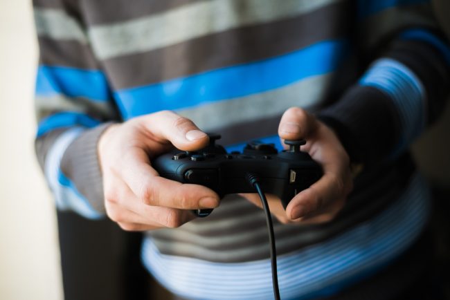 make extra money video games