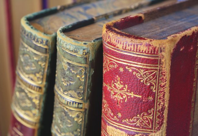 make extra money selling books